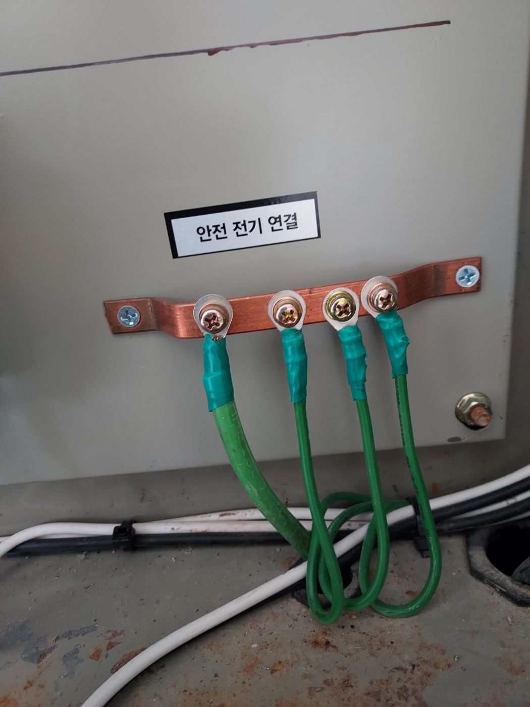 2000769928_nC9EbtJN_b600254e81735f3ee035d02c87646aa2851e028b.jpg 이미지크게보기